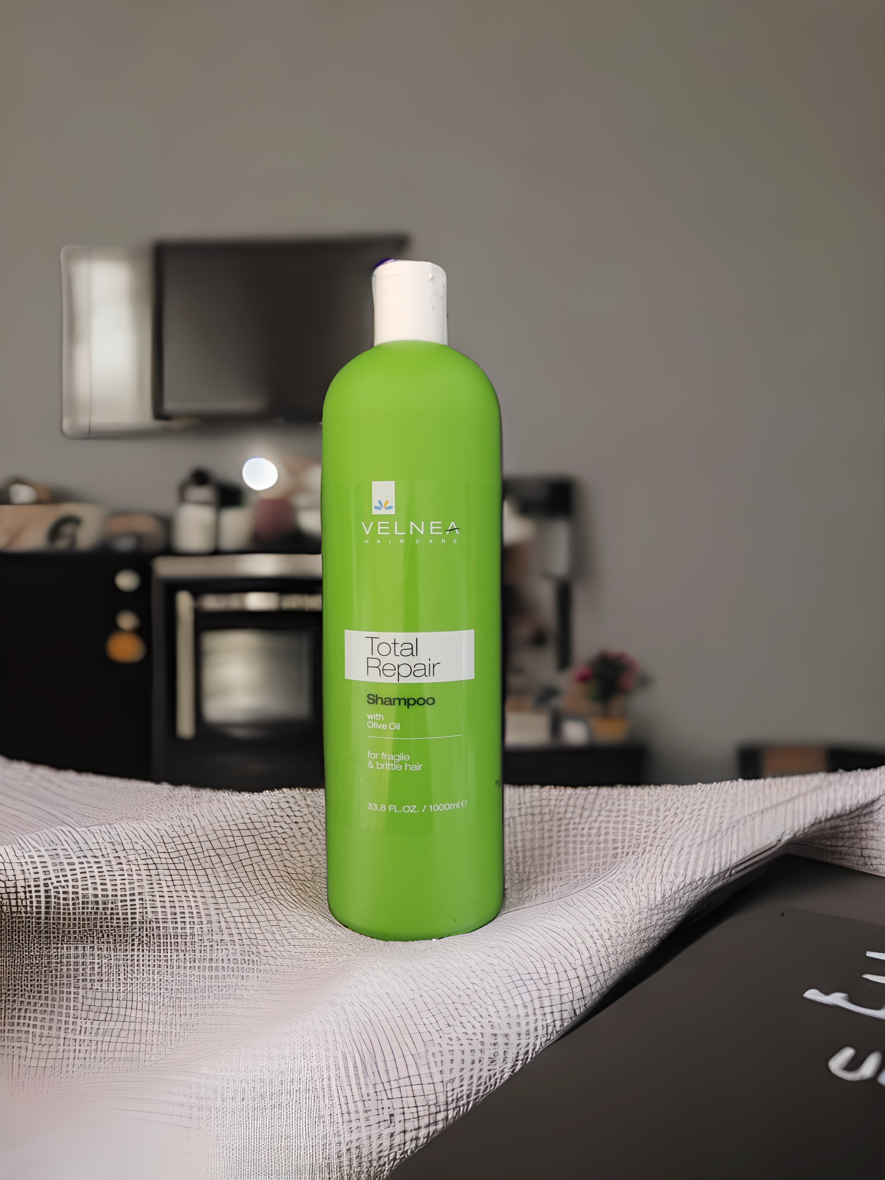 Velnea Total Repair Shampoo: Your Hair’s New Best Friend